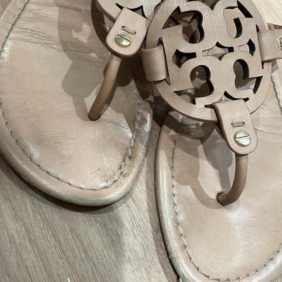 Tory Burch Sandals - Picture 4 of 8